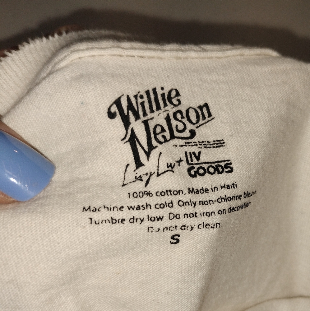 Willie Nelson "On the Road Again" Graphic Band Tee Official licensed 100% Cotton - Picture 6 of 7